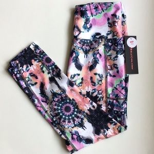 Mandala Legging Crops